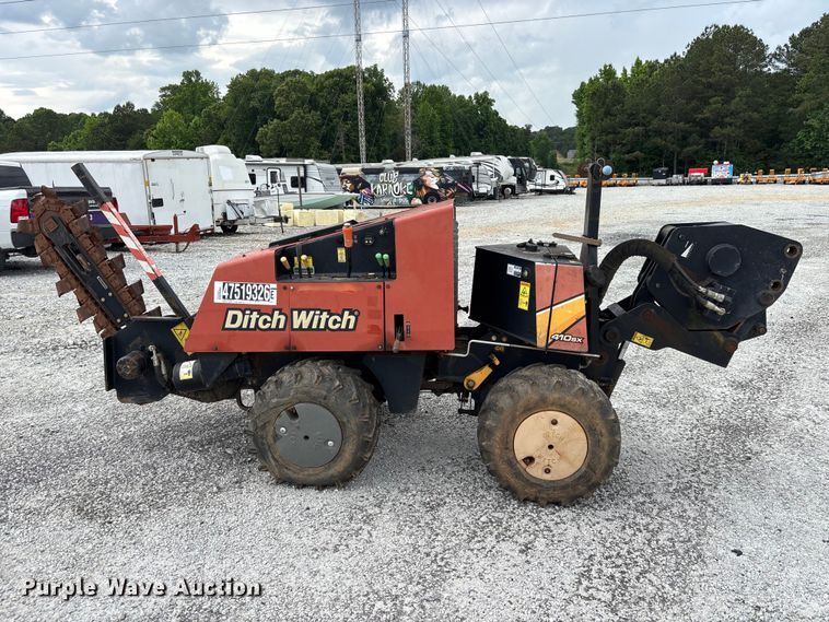 image for item YA3078 2016 Ditch Witch 410SX trencher
