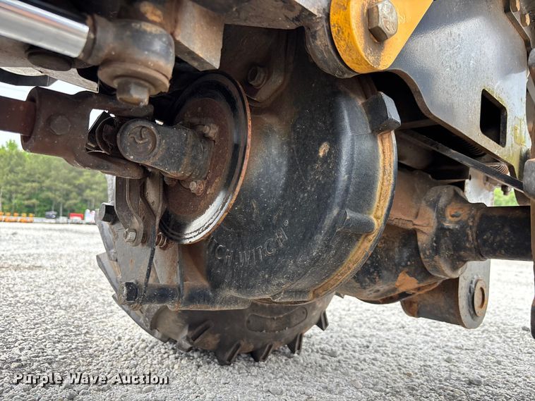 image for item YA3078 2016 Ditch Witch 410SX trencher