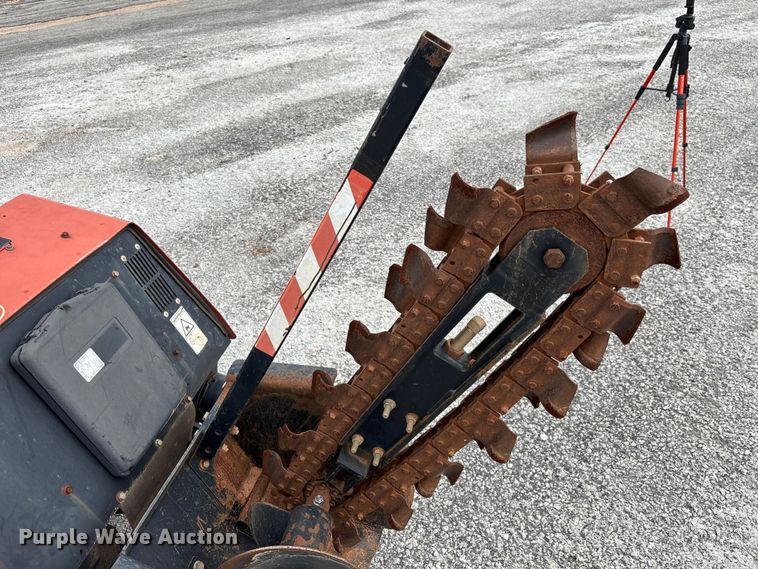 image for item YA3078 2016 Ditch Witch 410SX trencher