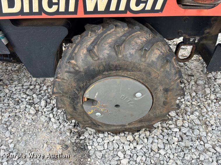 image for item YA3078 2016 Ditch Witch 410SX trencher