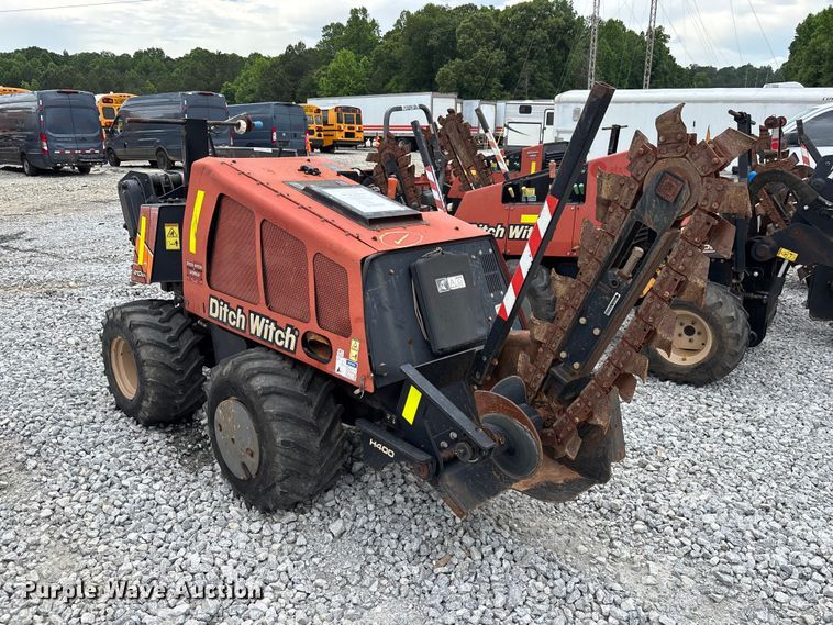 image for item YA3079 2016 Ditch Witch 410SX trencher