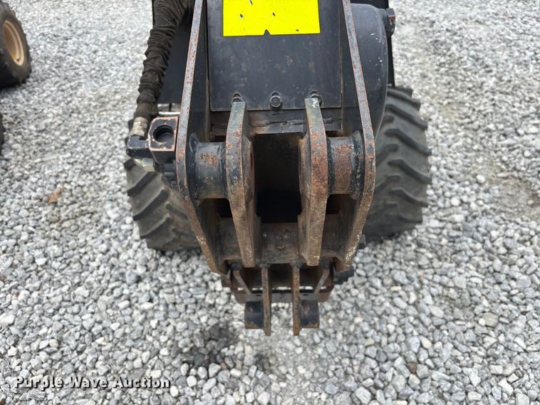 image for item YA3079 2016 Ditch Witch 410SX trencher