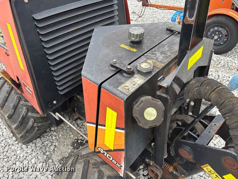 image for item YA3079 2016 Ditch Witch 410SX trencher