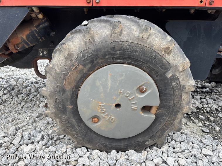 image for item YA3079 2016 Ditch Witch 410SX trencher