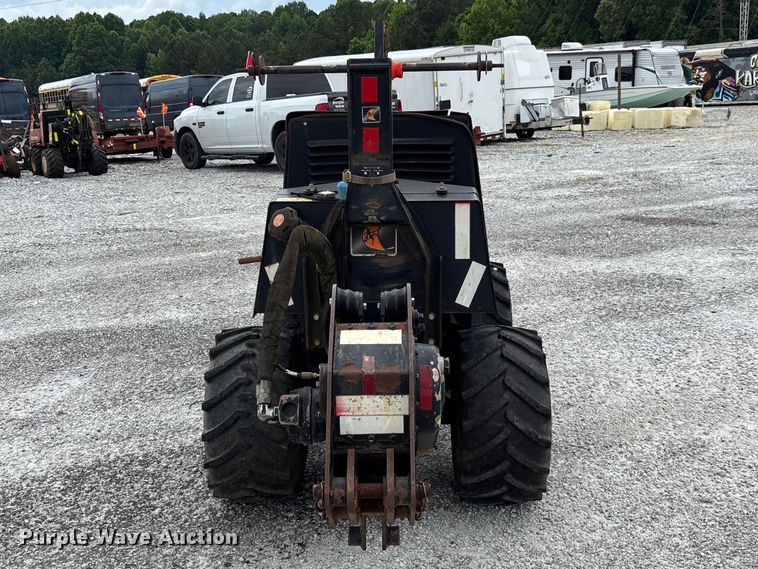 image for item YA3080 2015 Ditch Witch 410SX trencher