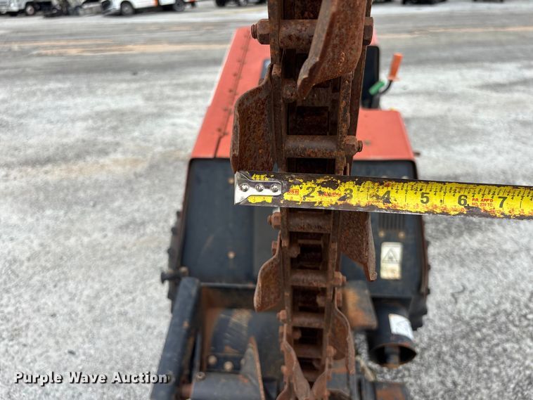 image for item YA3080 2015 Ditch Witch 410SX trencher