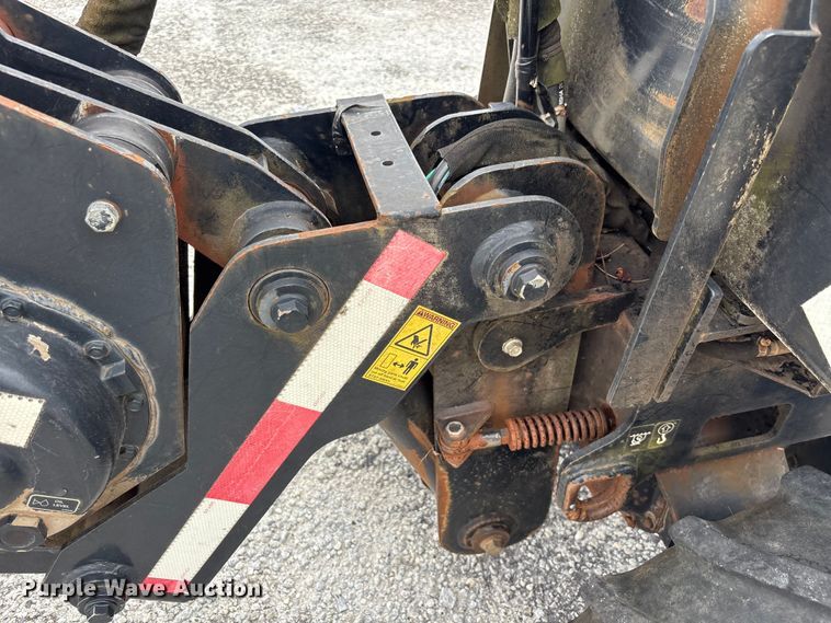 image for item YA3080 2015 Ditch Witch 410SX trencher