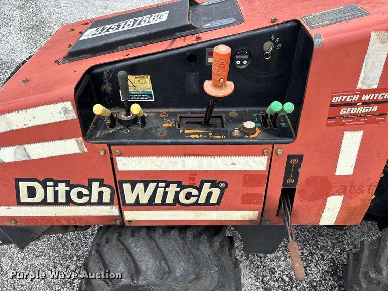 image for item YA3080 2015 Ditch Witch 410SX trencher