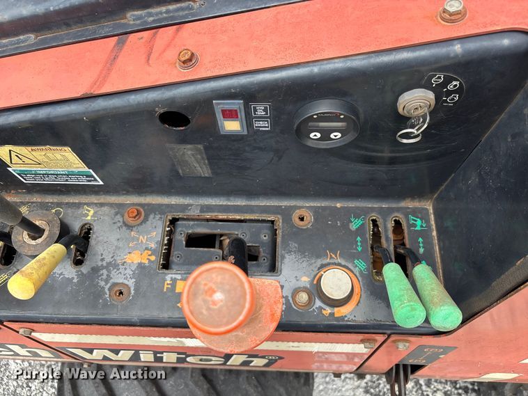 image for item YA3080 2015 Ditch Witch 410SX trencher