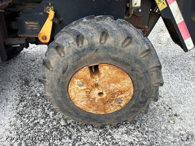 image for item YA3080 2015 Ditch Witch 410SX trencher