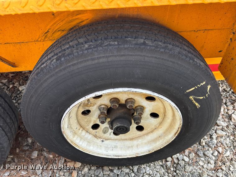 image for item YA3081 2020 Lucon 5T142BW-HDP equipment trailer