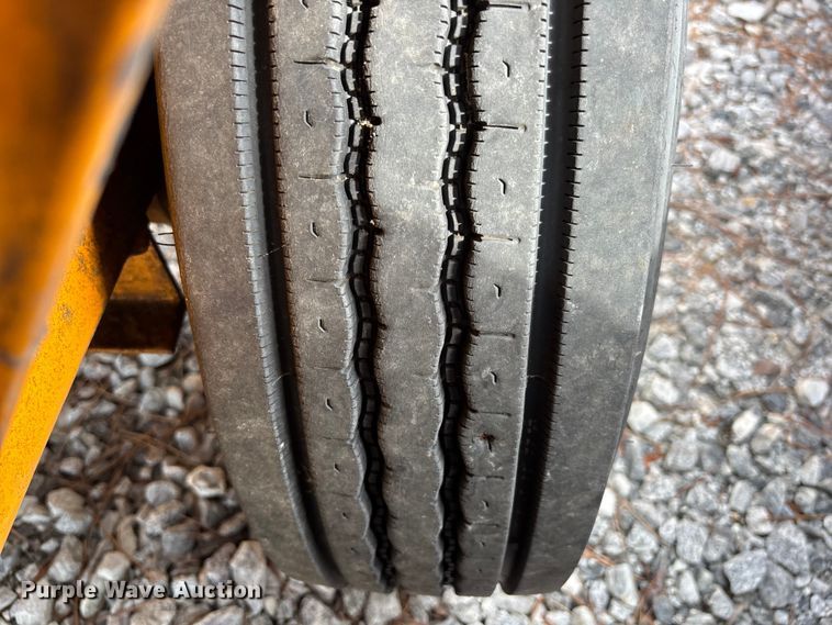 image for item YA3082 2020 Lucon 5T142BW-HDP equipment trailer
