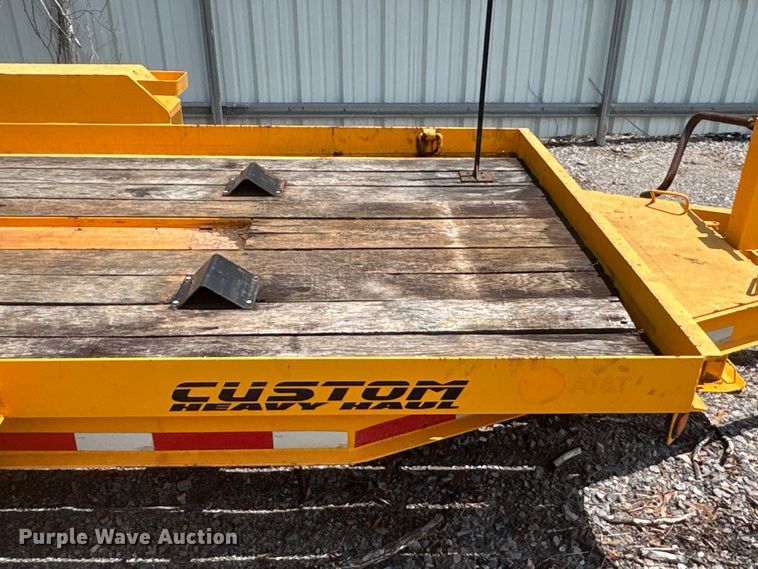 image for item YA3109 2020 Lucon ST142BW-HDP equipment trailer