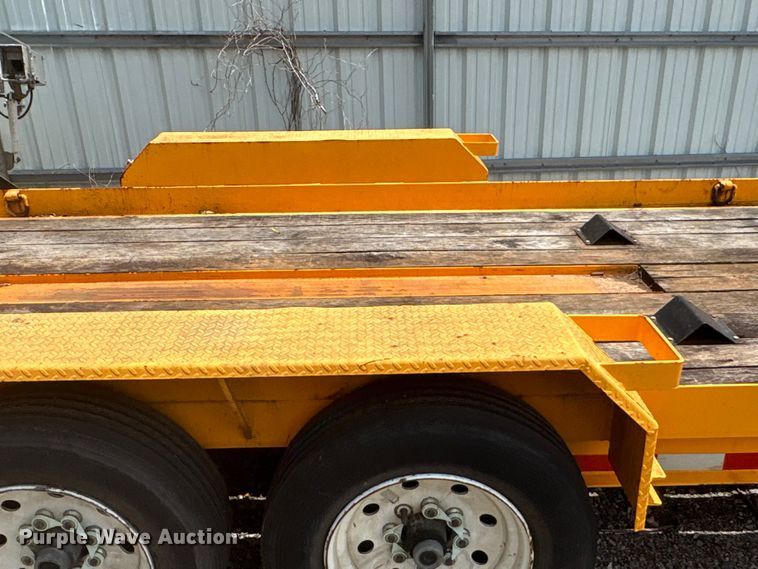 image for item YA3109 2020 Lucon ST142BW-HDP equipment trailer