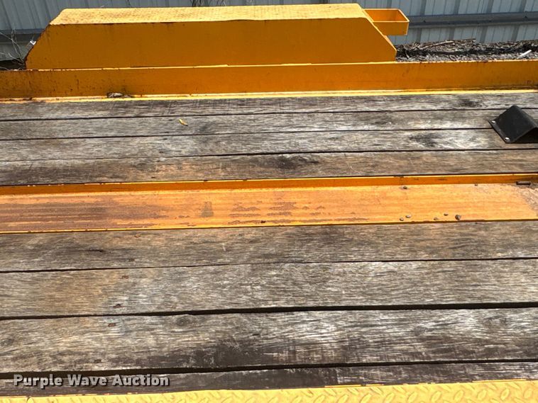 image for item YA3109 2020 Lucon ST142BW-HDP equipment trailer