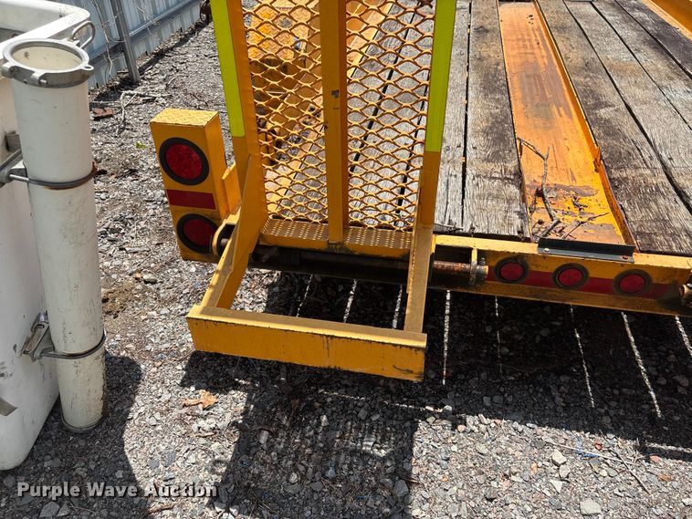 image for item YA3109 2020 Lucon ST142BW-HDP equipment trailer