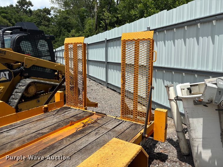 image for item YA3109 2020 Lucon ST142BW-HDP equipment trailer