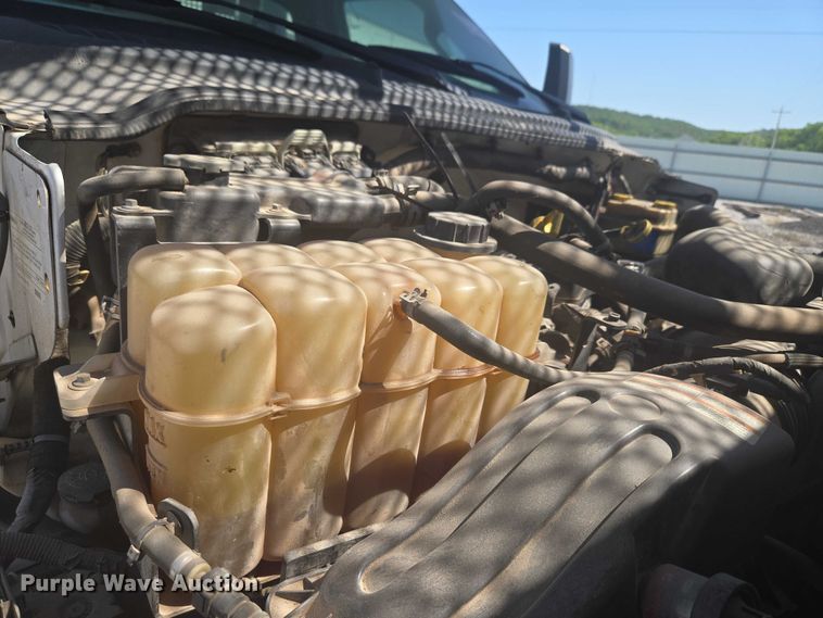 image for item YA3192 2017 Ford F750 Super Duty forestry bucket truck