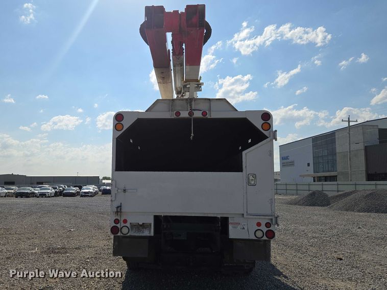 image for item YA3193 2017 Ford F750 forestry bucket truck