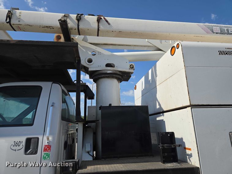 image for item YA3193 2017 Ford F750 forestry bucket truck