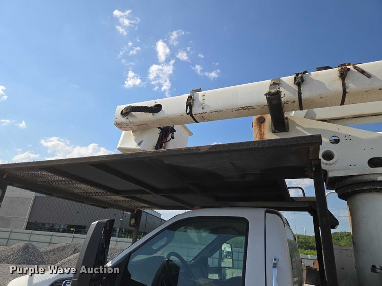 image for item YA3193 2017 Ford F750 forestry bucket truck