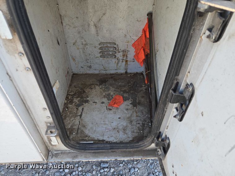 image for item YA3193 2017 Ford F750 forestry bucket truck
