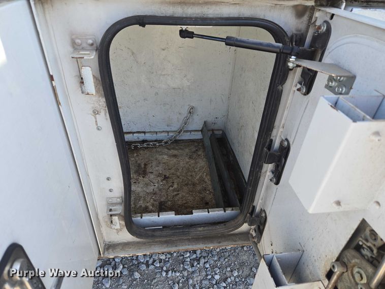 image for item YA3193 2017 Ford F750 forestry bucket truck