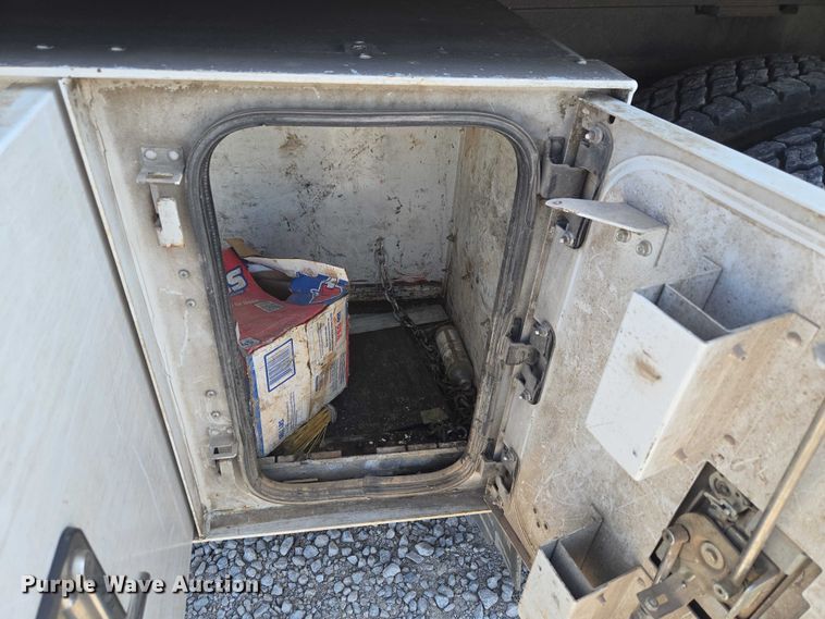 image for item YA3193 2017 Ford F750 forestry bucket truck