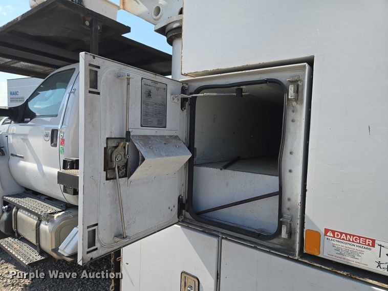 image for item YA3193 2017 Ford F750 forestry bucket truck