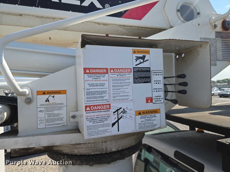 image for item YA3193 2017 Ford F750 forestry bucket truck
