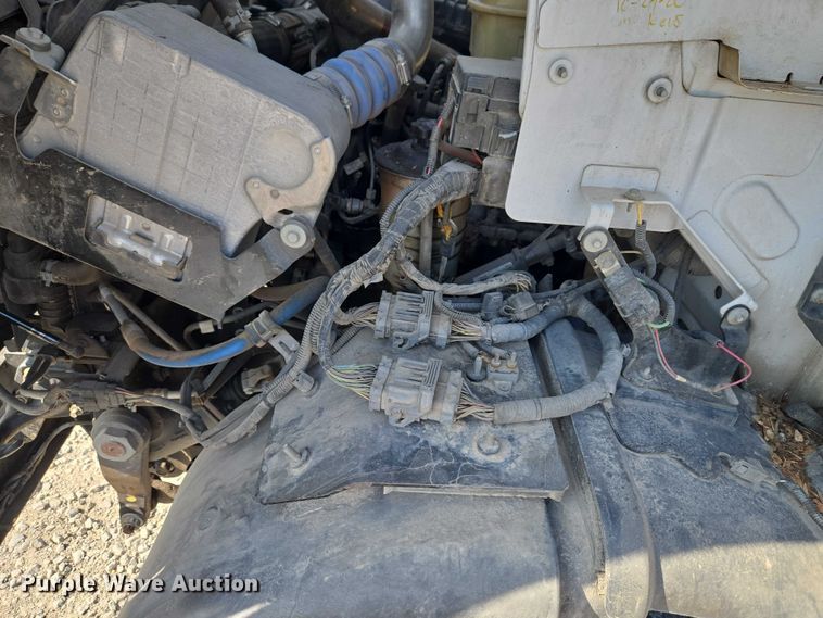 image for item YA3193 2017 Ford F750 forestry bucket truck