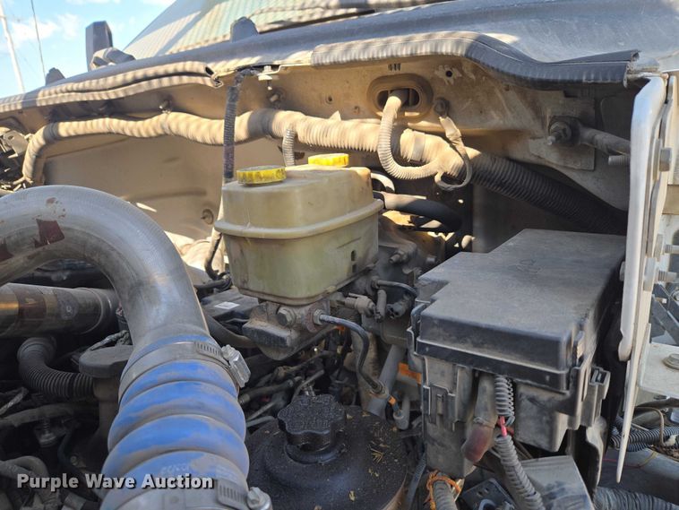 image for item YA3193 2017 Ford F750 forestry bucket truck