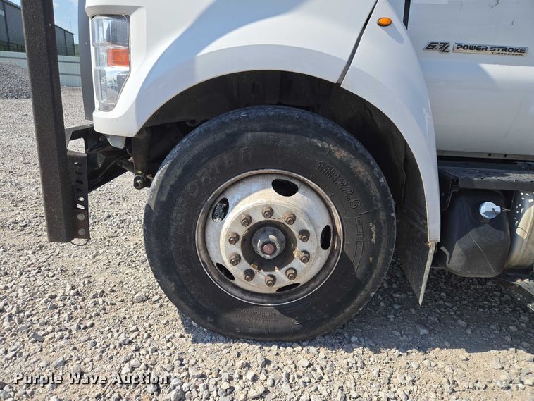 image for item YA3193 2017 Ford F750 forestry bucket truck