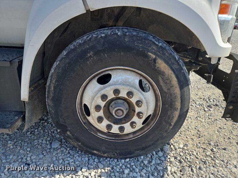 image for item YA3193 2017 Ford F750 forestry bucket truck