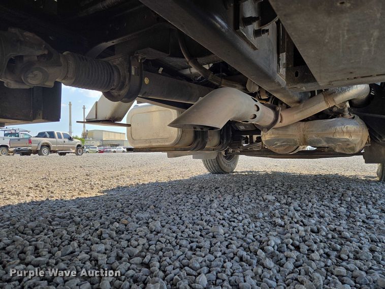 image for item YA3193 2017 Ford F750 forestry bucket truck