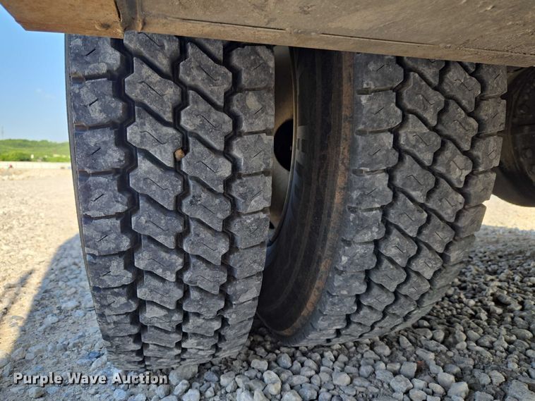 image for item YA3193 2017 Ford F750 forestry bucket truck