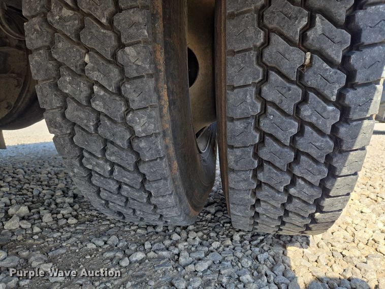 image for item YA3193 2017 Ford F750 forestry bucket truck