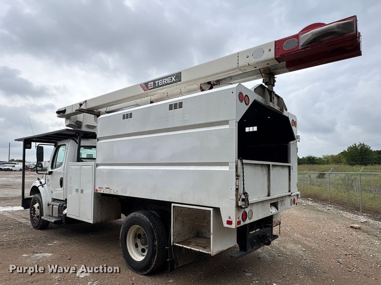 image for item YA3239 2018 Freightliner Business Class M2 forestry bucket truck