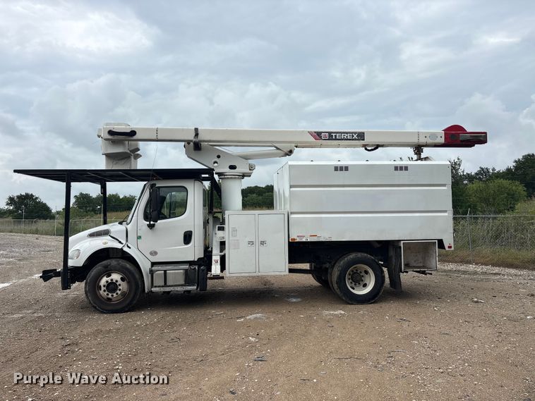 image for item YA3239 2018 Freightliner Business Class M2 forestry bucket truck