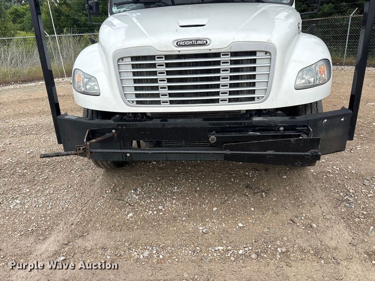 image for item YA3239 2018 Freightliner Business Class M2 forestry bucket truck