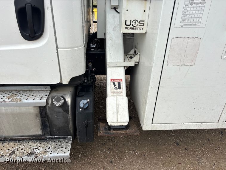 image for item YA3239 2018 Freightliner Business Class M2 forestry bucket truck