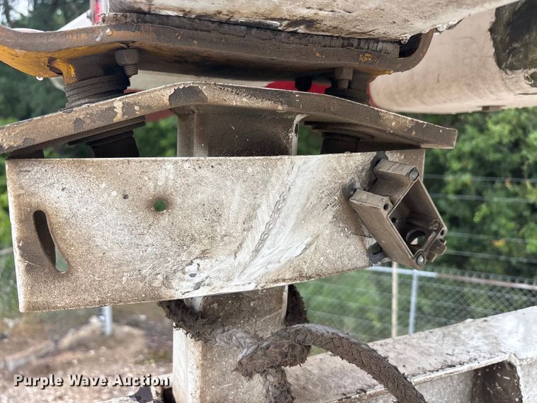 image for item YA3239 2018 Freightliner Business Class M2 forestry bucket truck