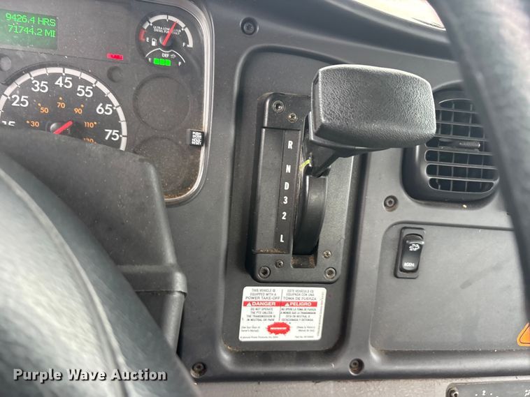 image for item YA3239 2018 Freightliner Business Class M2 forestry bucket truck