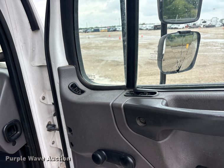 image for item YA3239 2018 Freightliner Business Class M2 forestry bucket truck