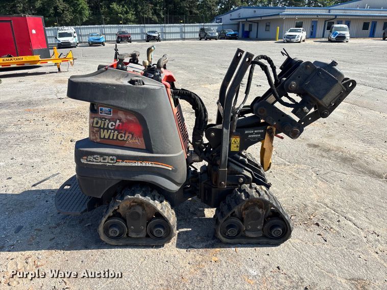 image for item YA3262 2014 Ditch Witch R300 cable plow