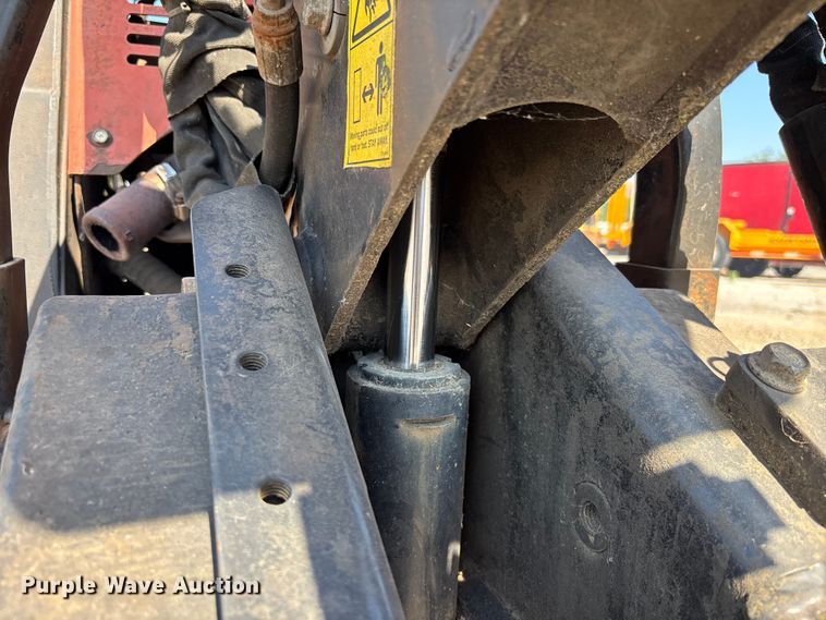 image for item YA3262 2014 Ditch Witch R300 cable plow