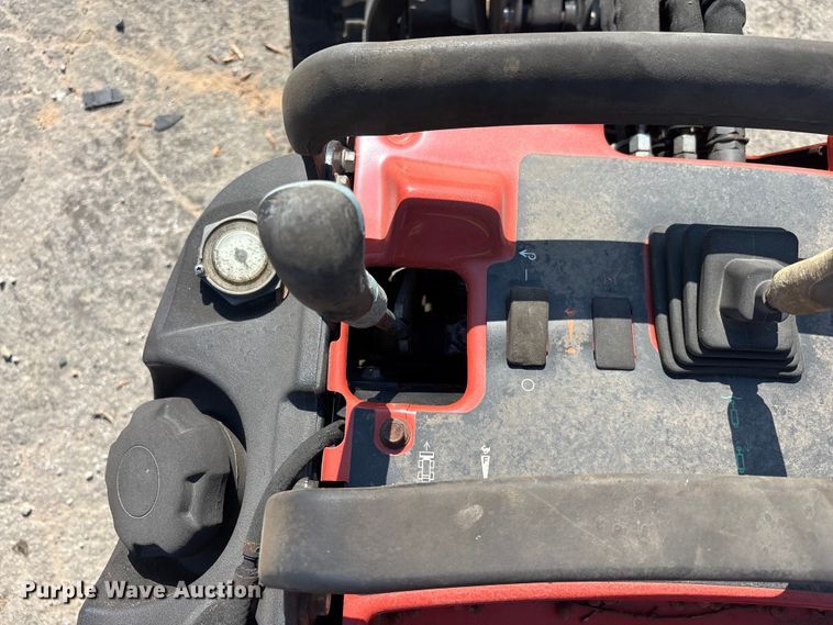 image for item YA3262 2014 Ditch Witch R300 cable plow