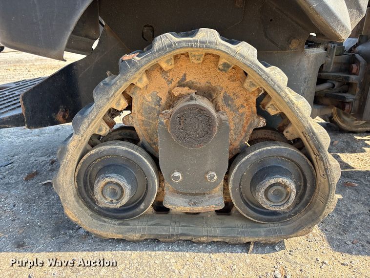image for item YA3262 2014 Ditch Witch R300 cable plow