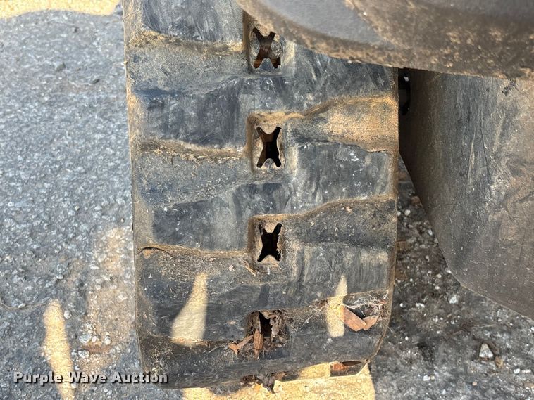 image for item YA3262 2014 Ditch Witch R300 cable plow