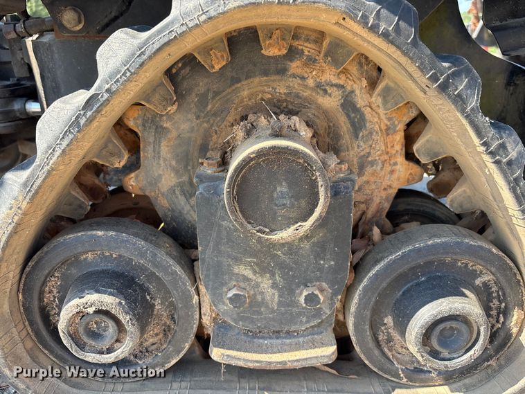 image for item YA3262 2014 Ditch Witch R300 cable plow